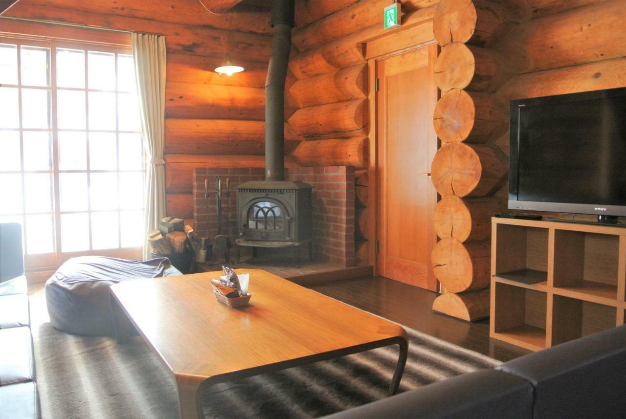 Aparthotel White Tree Log House Madarao Tangram Shinano  Exterior foto